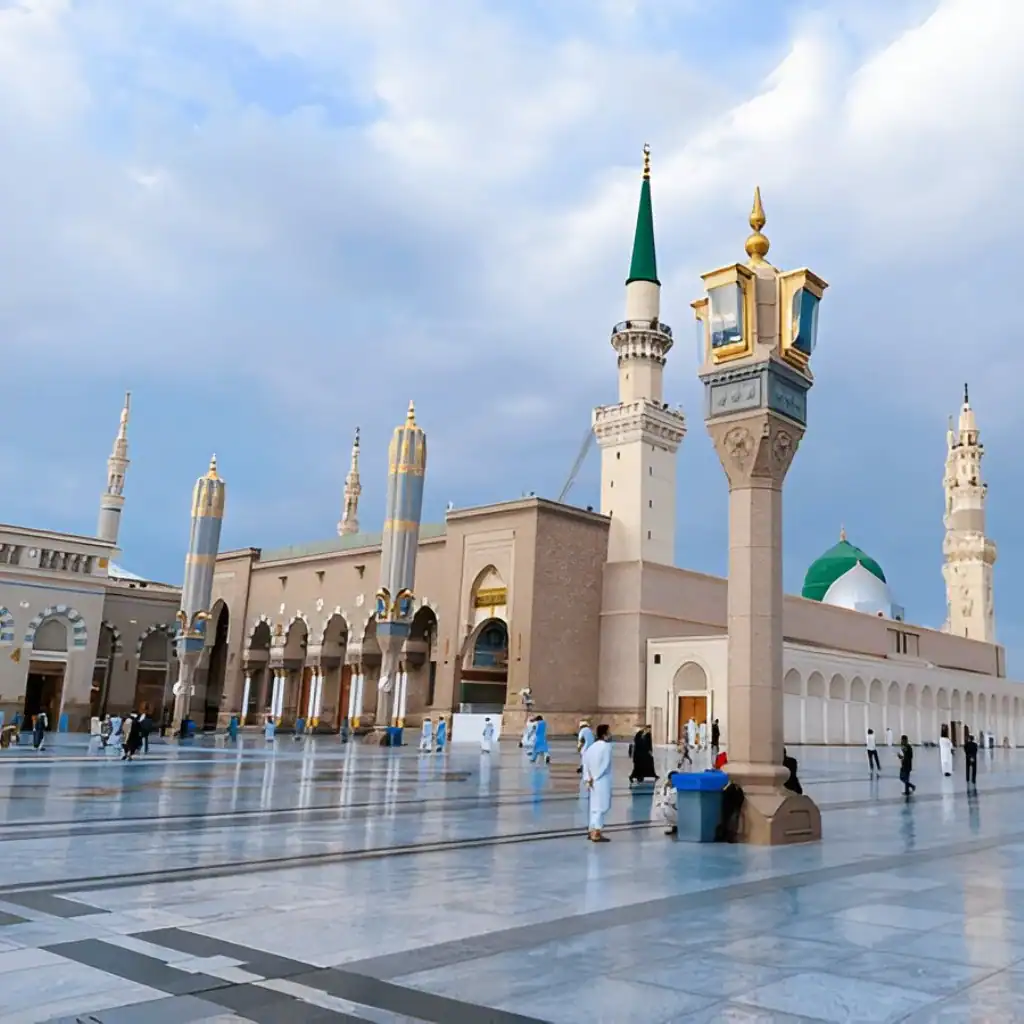 7 Nights 4 Star February Umrah Package