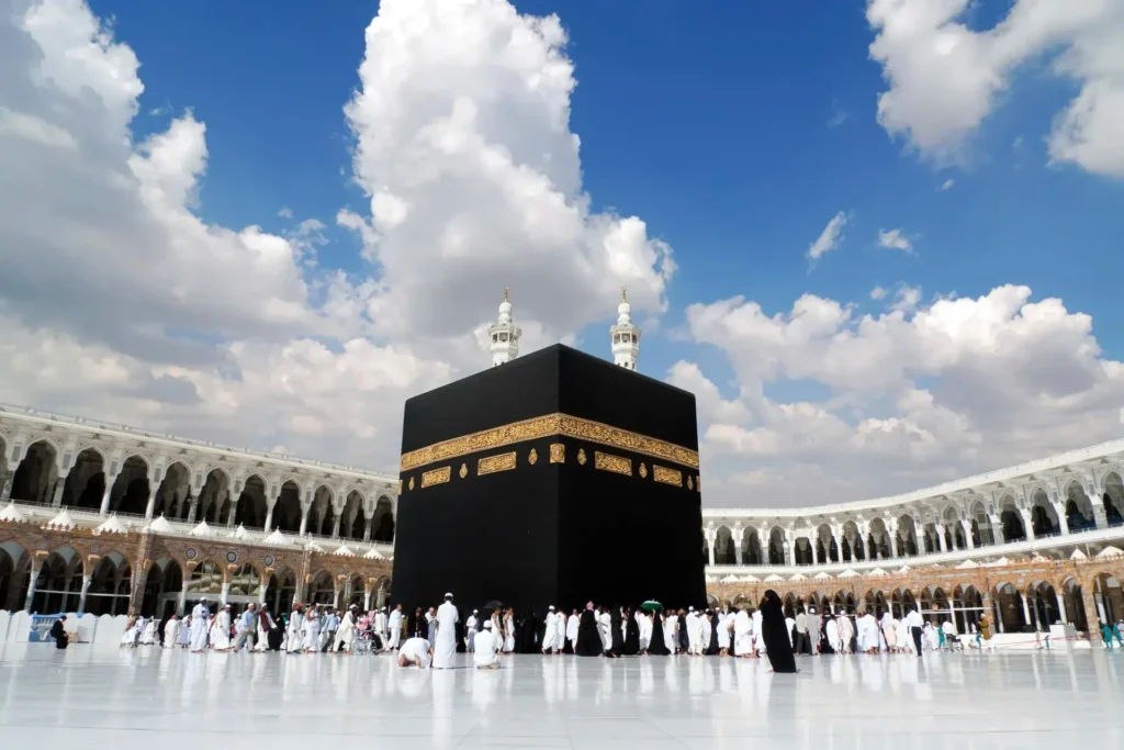 7 Nights 3 Star London Umrah Package