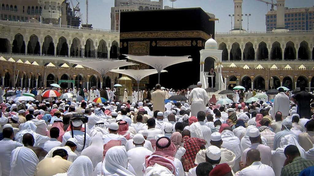 7 Nights 4 Star London Umrah Package
